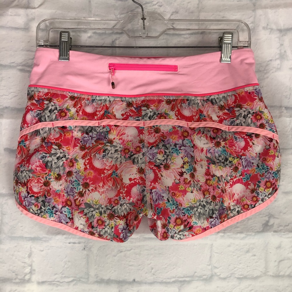 ❌ SOLD ❌ Lululemon Speed Up shorts 2.5” - Picture 4 of 6